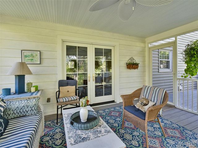 1672 Ansonborough Drive, Chesterfield, MO 63017