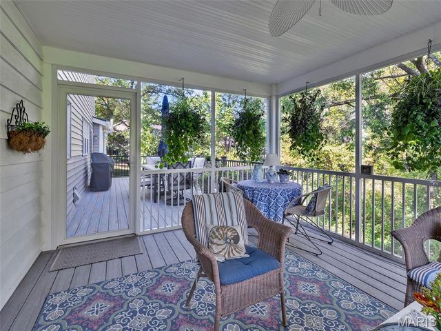 1672 Ansonborough Drive, Chesterfield, MO 63017