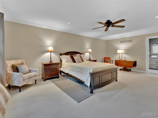 1672 Ansonborough Drive, Chesterfield, MO 63017