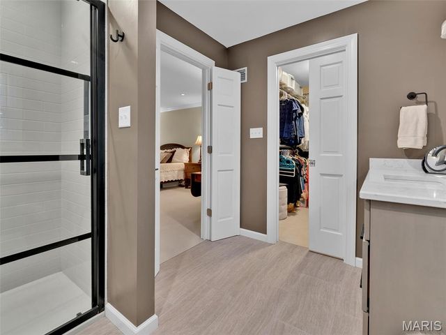 1672 Ansonborough Drive, Chesterfield, MO 63017