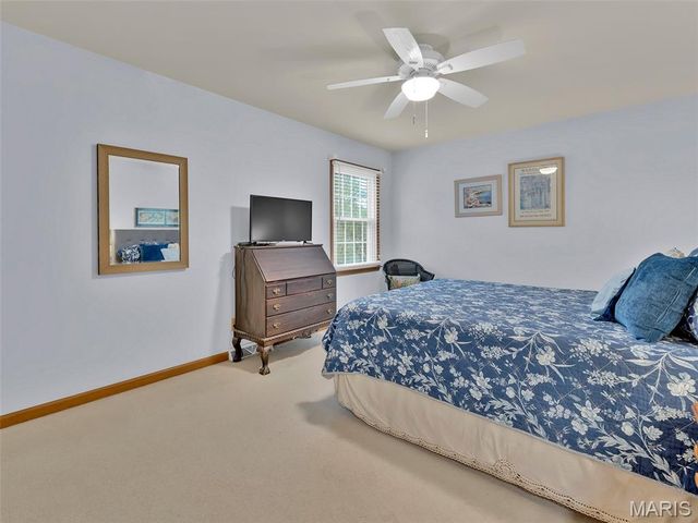 1672 Ansonborough Drive, Chesterfield, MO 63017