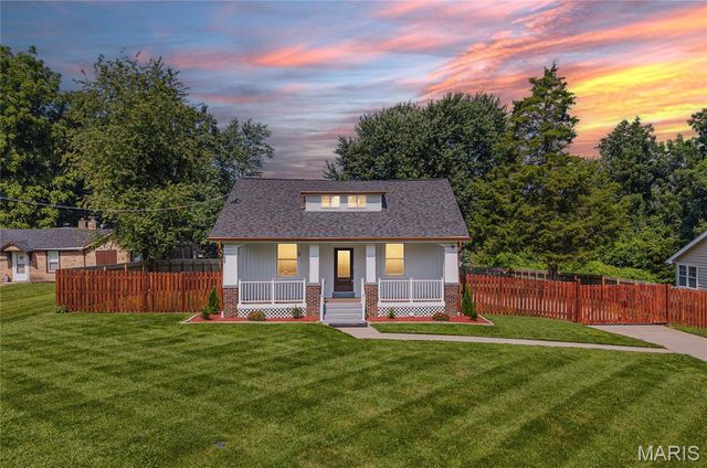 3655 McKibbon Road, St Louis, MO 63114