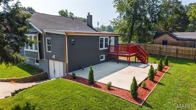3655 McKibbon Road, St Louis, MO 63114