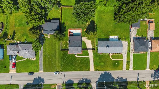 3655 McKibbon Road, St Louis, MO 63114
