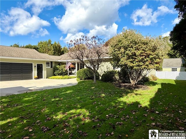 335 Chestnut Street, Pomfret, NY 14063