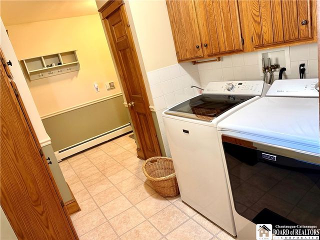 335 Chestnut Street, Pomfret, NY 14063