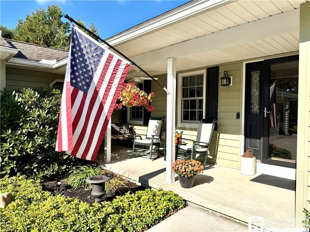 335 Chestnut Street, Pomfret, NY 14063