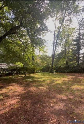9010 Fawn Ln, Henrico, VA 23229