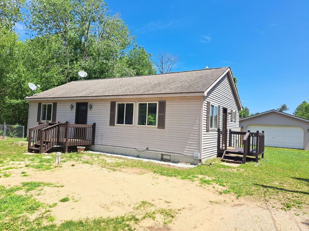 4178 Clinton Road, Harrison, MI 48625