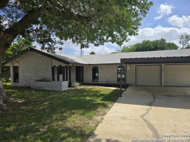 9503 Reece Dr, San Antonio, TX 78216