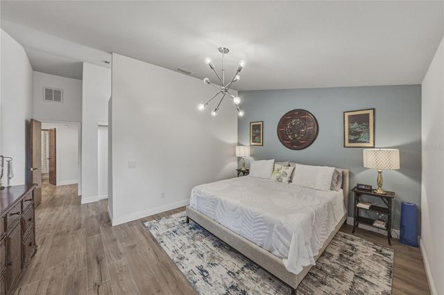2317 WALDEN PLACE N, Plant City, FL 33566