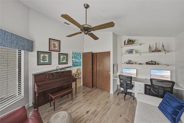 2317 WALDEN PLACE N, Plant City, FL 33566