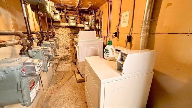 57 Charter Street 4A, Boston, MA 02113