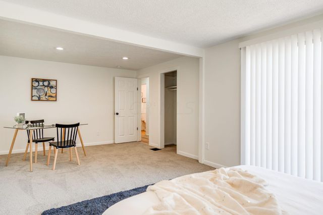 2928 Azelda Street, Columbus, OH 43224