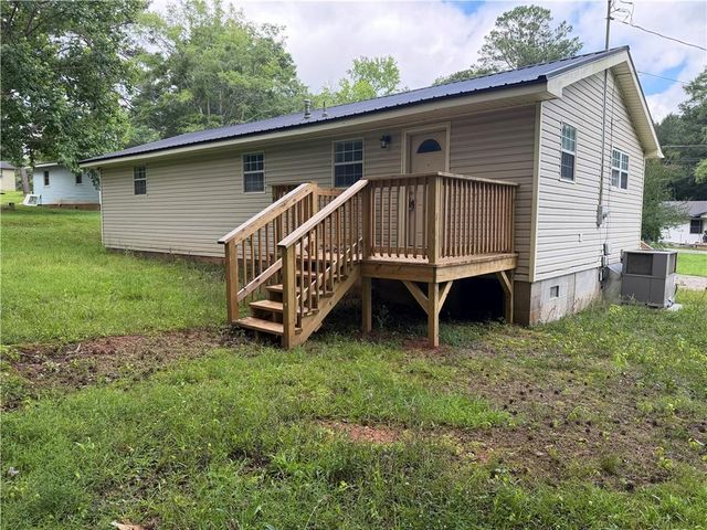 232 North Street, Gray, GA 31032