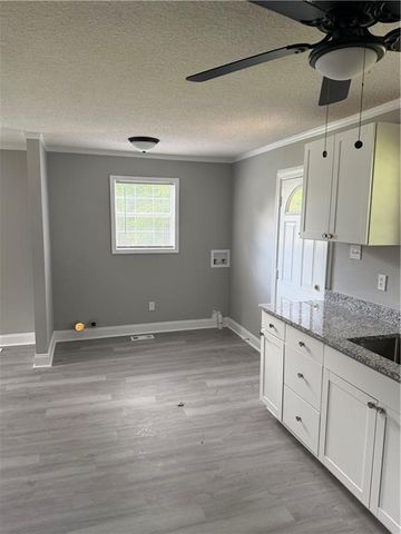 232 North Street, Gray, GA 31032