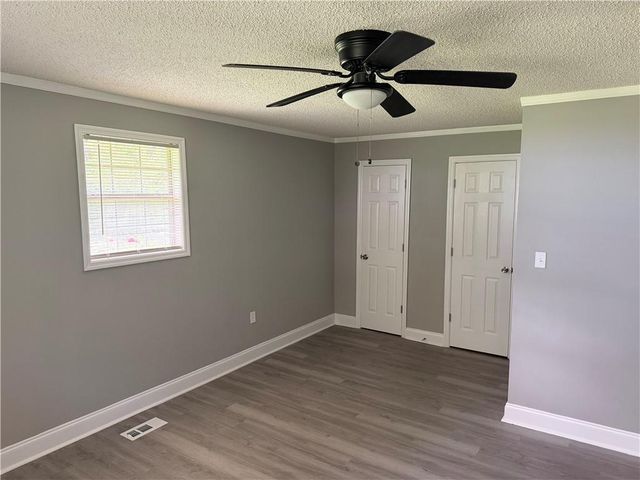 232 North Street, Gray, GA 31032