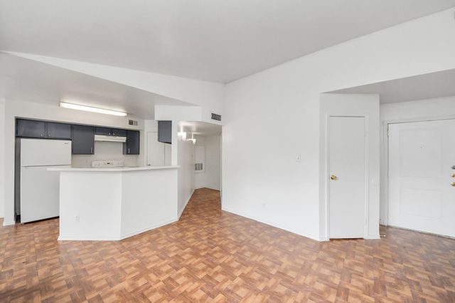 7200 W T C Jester Boulevard 2604, Houston, TX 77088