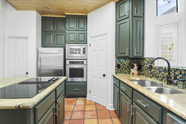 29439 Summit Ridge, Fair Oaks Ranch, TX 78015