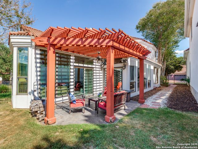 29439 Summit Ridge, Fair Oaks Ranch, TX 78015