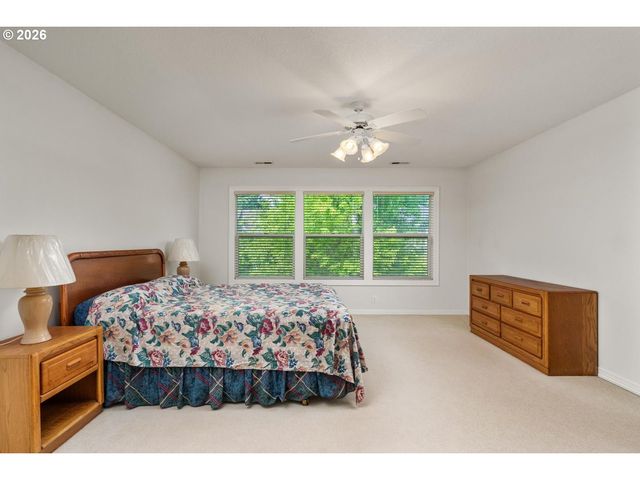 14655 Nw HEATHMAN Ln, Portland, OR 97229
