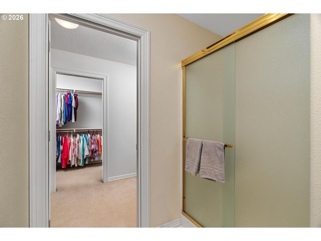 14655 Nw HEATHMAN Ln, Portland, OR 97229