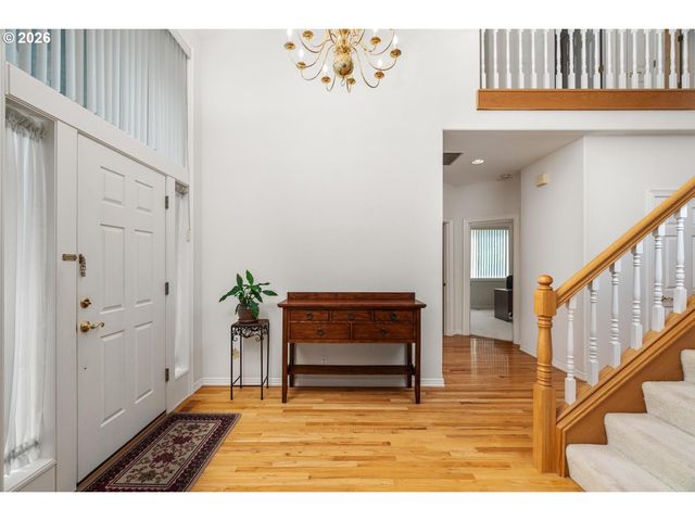 14655 Nw HEATHMAN Ln, Portland, OR 97229