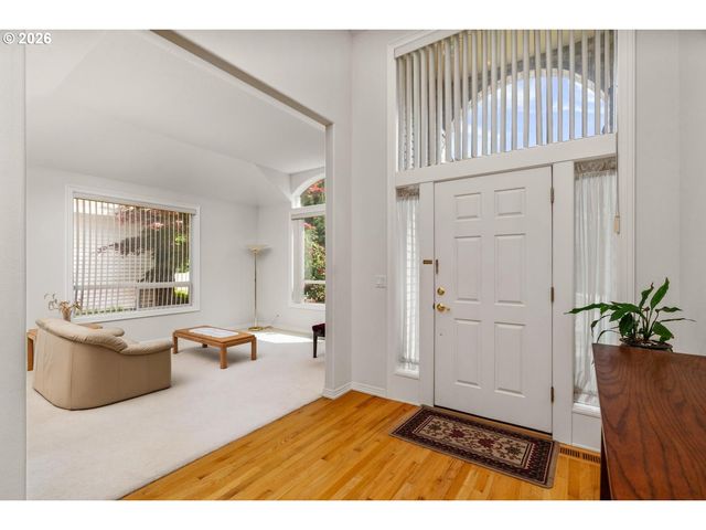 14655 Nw HEATHMAN Ln, Portland, OR 97229