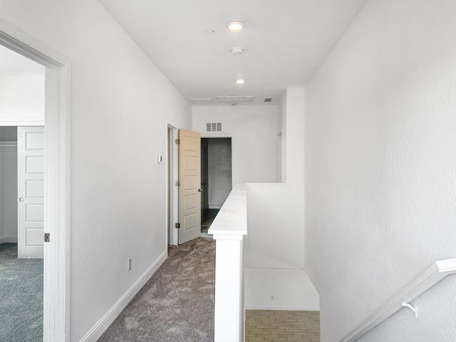 7124 W Poe Avenue, Fresno, CA 93723