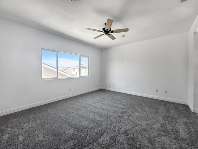 7124 W Poe Avenue, Fresno, CA 93723