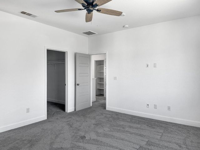 7124 W Poe Avenue, Fresno, CA 93723