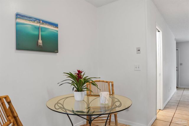 2108 Schwab Ct B, Pensacola, FL 32504