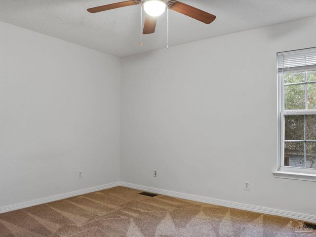 2108 Schwab Ct B, Pensacola, FL 32504