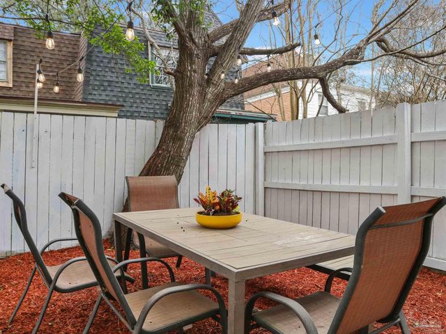 2108 Schwab Ct B, Pensacola, FL 32504