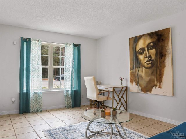 2108 Schwab Ct B, Pensacola, FL 32504