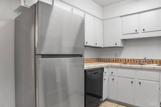 2108 Schwab Ct B, Pensacola, FL 32504