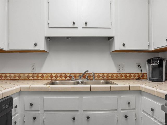 2108 Schwab Ct B, Pensacola, FL 32504