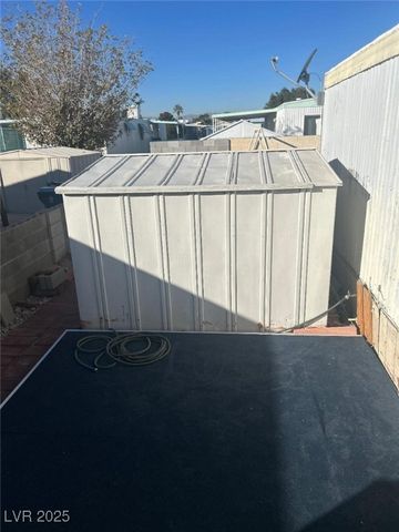 3473 Lost Hills Drive, Las Vegas, NV 89122