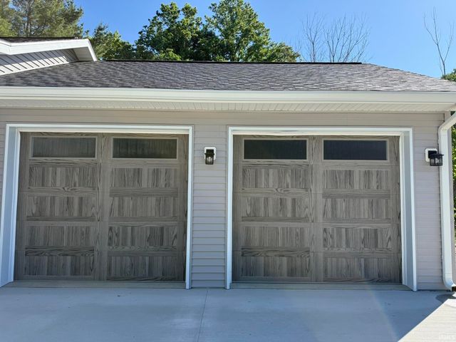 3417 S Knightridge Road, Bloomington, IN 47401