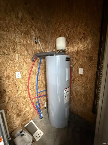 3417 S Knightridge Road, Bloomington, IN 47401