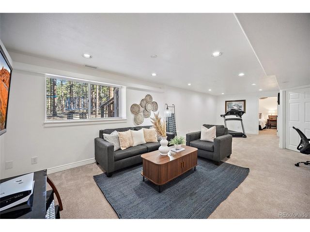 15973 Longmeadow Ln, Colorado Springs, CO 80921
