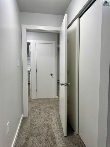 758 17TH AVENUE, Fairbanks, AK 99701