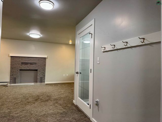 758 17TH AVENUE, Fairbanks, AK 99701