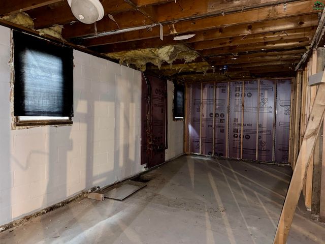 758 17TH AVENUE, Fairbanks, AK 99701