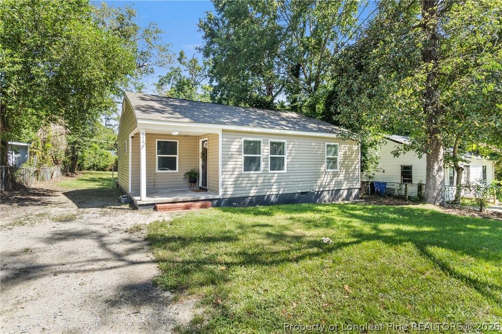 156 Kensington Circle, Fayetteville, NC 28301 — exterior