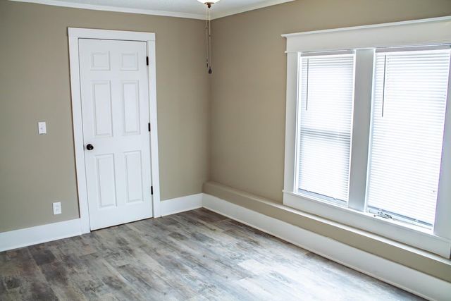 2707 College Avenue, Des Moines, IA 50311