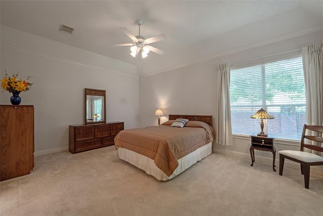 13819 Threadall Park Drive, Houston, TX 77077