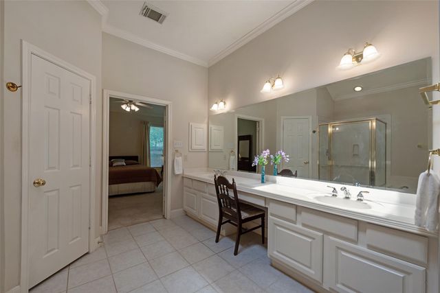 13819 Threadall Park Drive, Houston, TX 77077