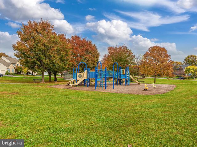 2430 HUNTWOOD CT, Frederick, MD 21702