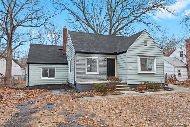 20960 Westhampton Avenue, Southfield, MI 48075